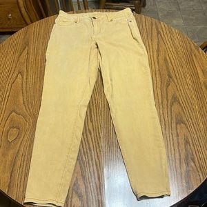 Maurice’s mustard jeggings large
